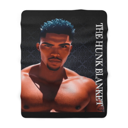 The Hunk Sherpa Fleece Blanket (4)