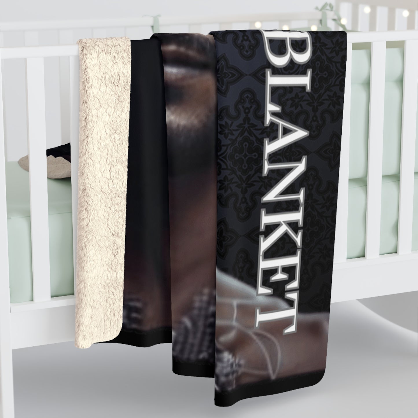 The Hunk Sherpa Fleece Blanket (9)