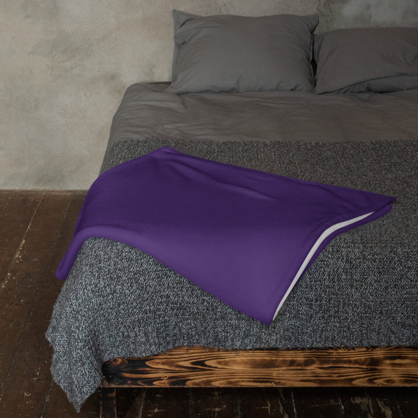 Throw Blanket (Plum)